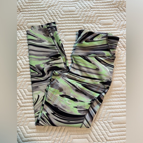 lululemon athletica Pants - Lululemon Base Pace High-Rise Running Tight Leggings 25”